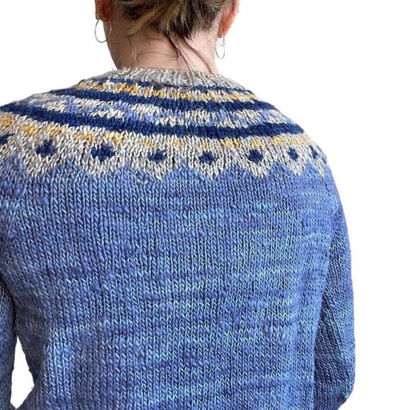 Vintage 1970s Womens Hand Knit Hand Spun Wool Blue Fair Isle Hippy Cardigan Sz S - Picture 7 of 9